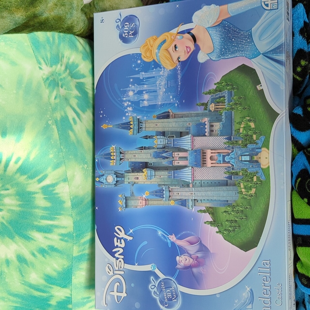 Never opened - Disney Cinderella Castle 3-D puzzle
